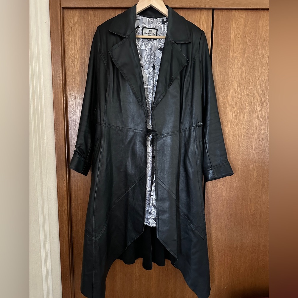 Vintage Genuine Leather Womens Trench Coat